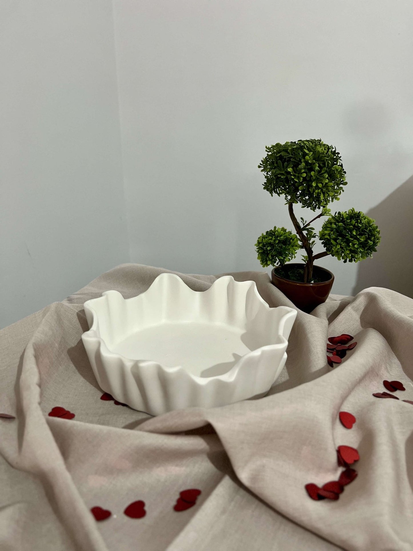 Bol cu forma neregulata din ceramică - Allumer